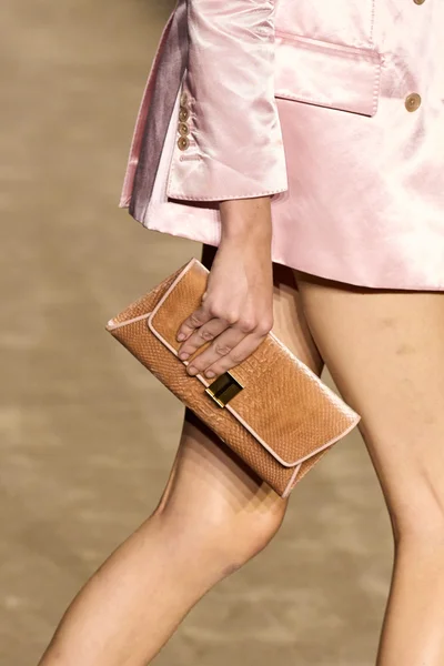 Look 65